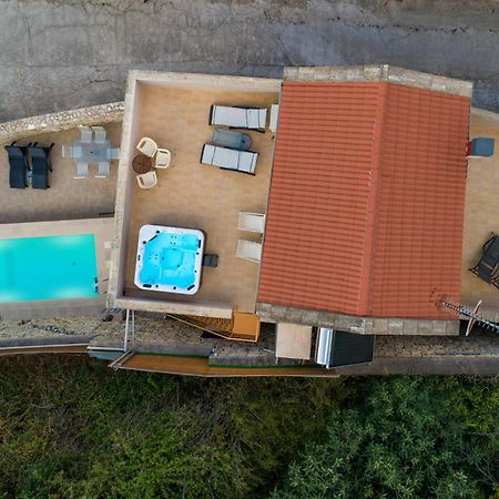 Olga'S Filoxenia - Villa Aladanos-Private Pool And Heated Jacuzzi Makhairoi ภายนอก รูปภาพ