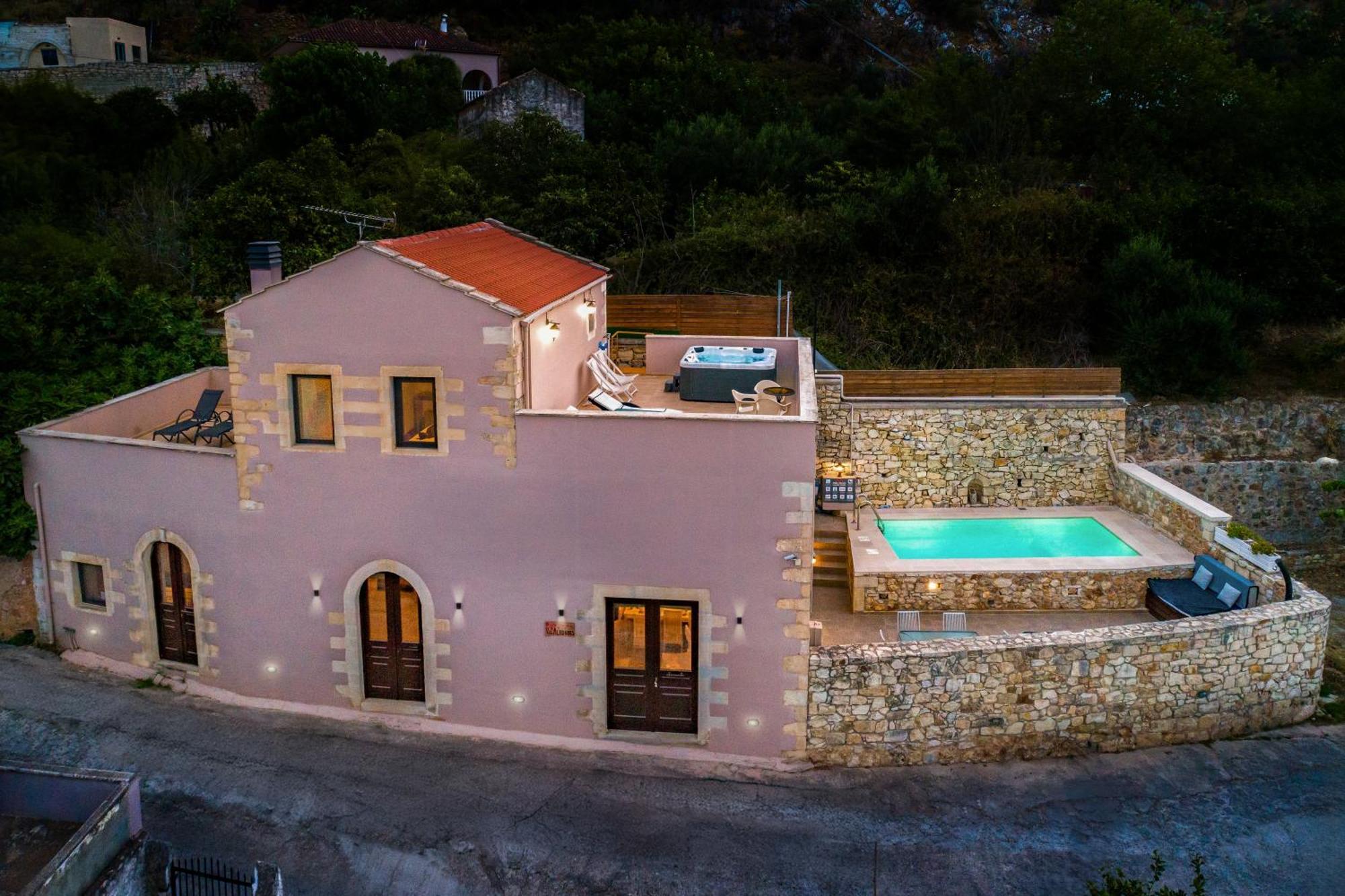Olga'S Filoxenia - Villa Aladanos-Private Pool And Heated Jacuzzi Makhairoi ภายนอก รูปภาพ
