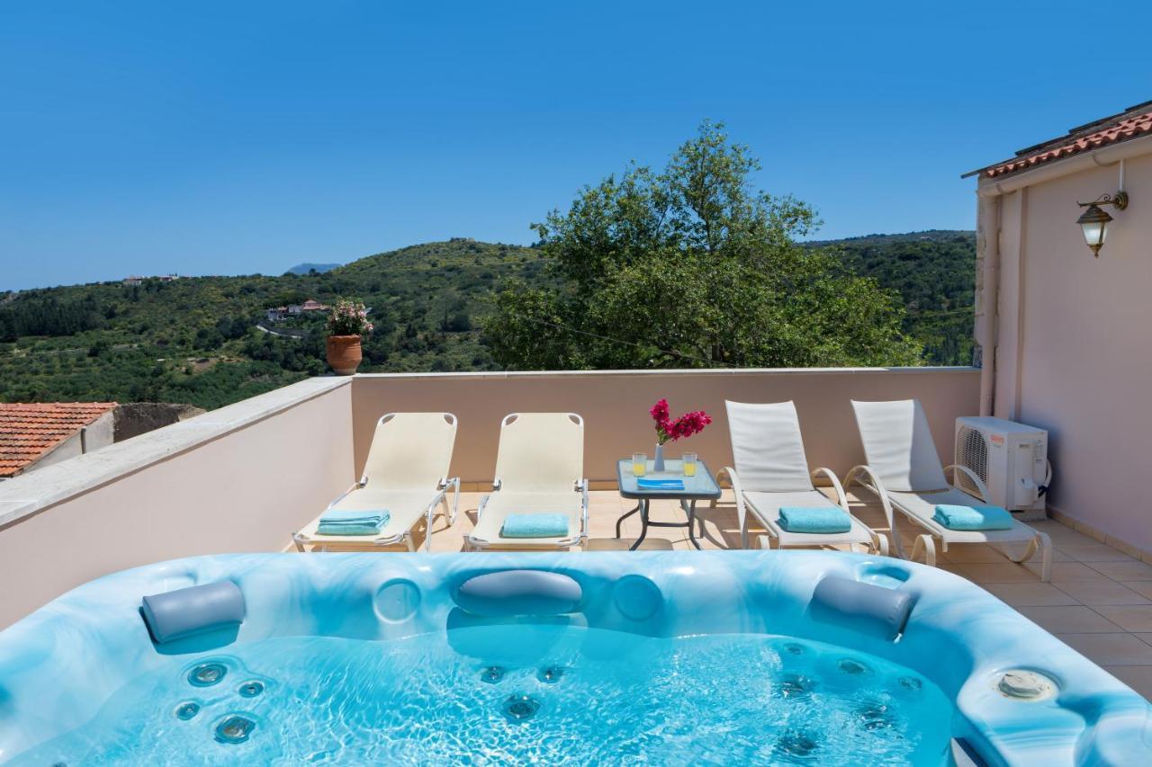 Olga'S Filoxenia - Villa Aladanos-Private Pool And Heated Jacuzzi Makhairoi ภายนอก รูปภาพ